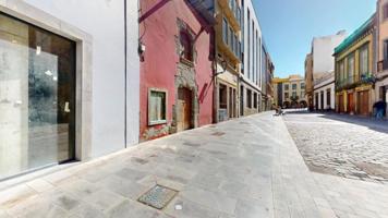 Local comercial en venta en Las Palmas de Gran Canaria, Vegueta photo 0