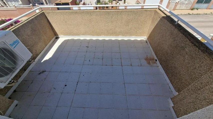 Apartamento en venta en Torrevieja photo 0