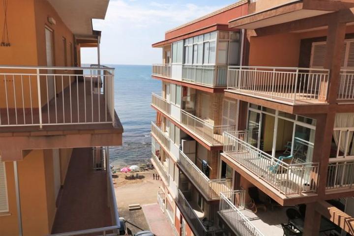 Apartamento en venta en Torrevieja photo 0