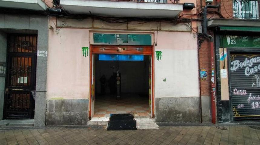 Local comercial en venta en Madrid, Retiro - Pacífico photo 0