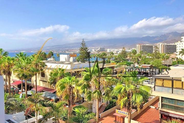 Duplex en venta en Playa de las Américas, Avenida Rafael Puig Lluvina, 38660 photo 0