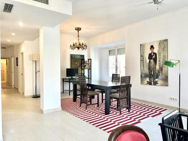 Piso en venta en Alicante, Calle Bilbao, 03001 photo 0