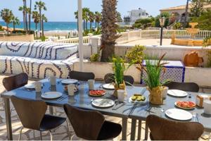 Chalet en venta en Orihuela Costa, Playa Flamenca photo 0