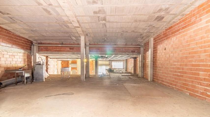 Local comercial en alquiler en Denia photo 0