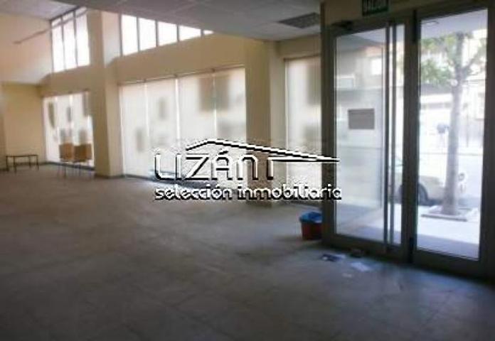 Local comercial en alquiler en Oviedo, Oviedo photo 0