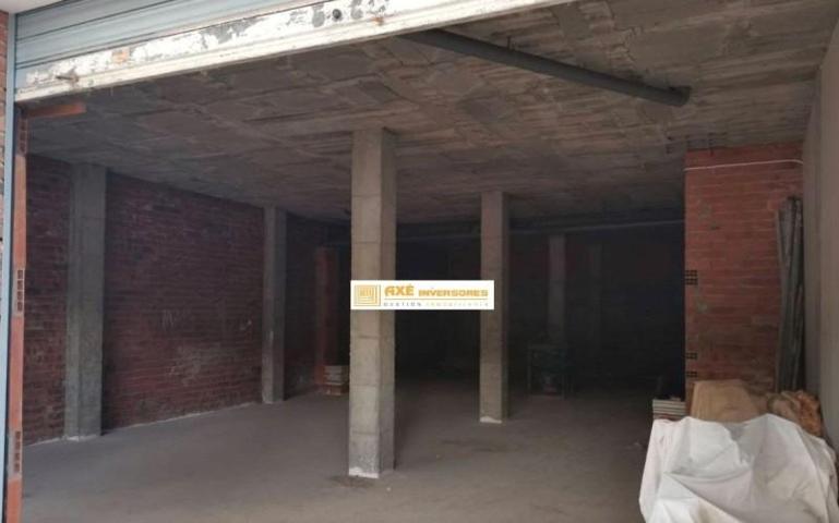 Local comercial en alquiler en Badalona, La Morera photo 0