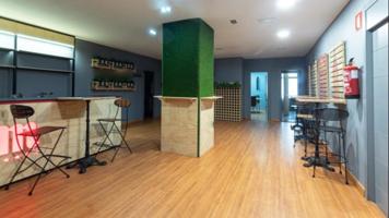 Local comercial en alquiler en Denia photo 0