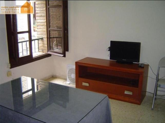 Apartamento en venta en Córdoba, Juderia photo 0