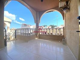 Apartamento en venta en Santiago de la Ribera, 500m del mar photo 0