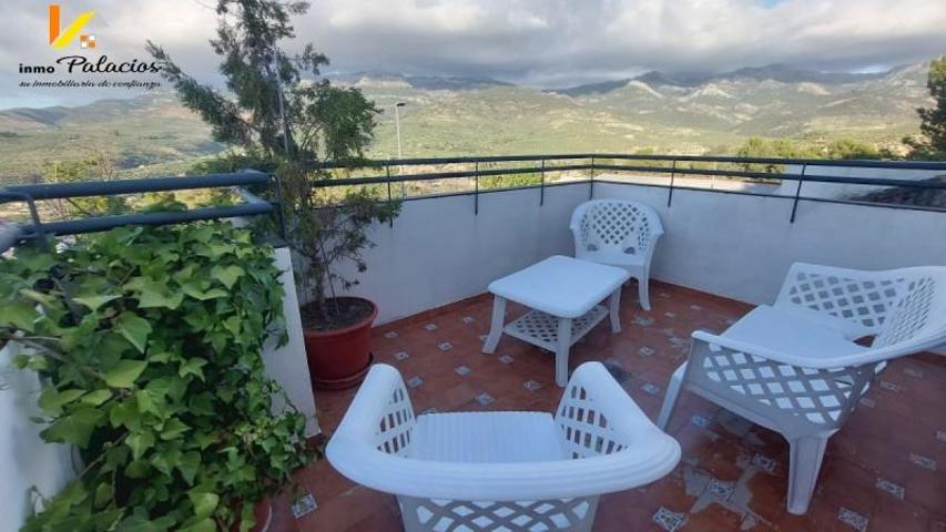 Casa en venta en Quesada, Pueblo - Proximo a colegios photo 0