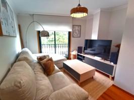 Piso en venta en Poio, Área de Pontevedra photo 0