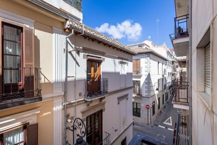 Piso en venta en Granada, Paseo del salon photo 0