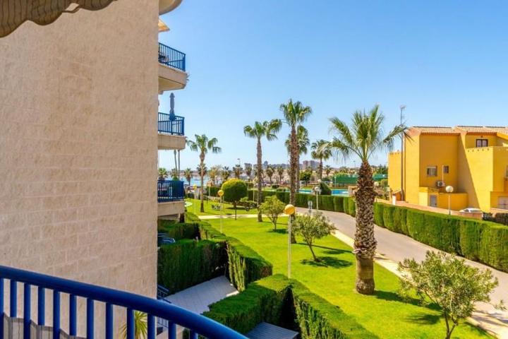 Apartamento en venta en Orihuela Costa photo 0