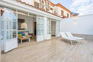 Adosada en venta en Alcalá del Río, Andalucia photo 0