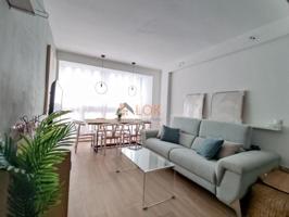 Piso en venta en Málaga, La Unión - Cruz de Humilladero - Los Tilos photo 0