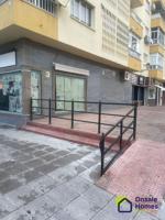 Local comercial en venta en Marbella, Costa del Sol Occidental-Área de Marbella photo 0