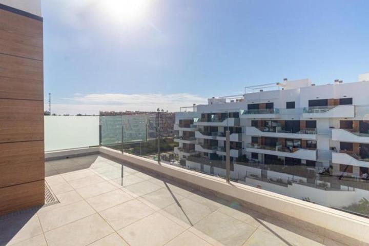 Apartamento en venta en Orihuela Costa photo 0