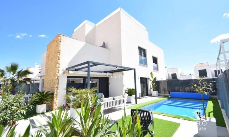 Chalet en venta en Ciudad quesada, Pueblo Bravo photo 0