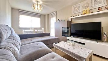 Piso en venta en Málaga, El Cónsul-El Romeral photo 0