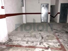 Garaje en venta en Pinoso, Vinalopó Mitjà photo 0