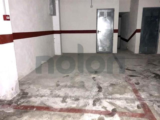 Garaje en venta en Pinoso, Vinalopó Mitjà photo 0