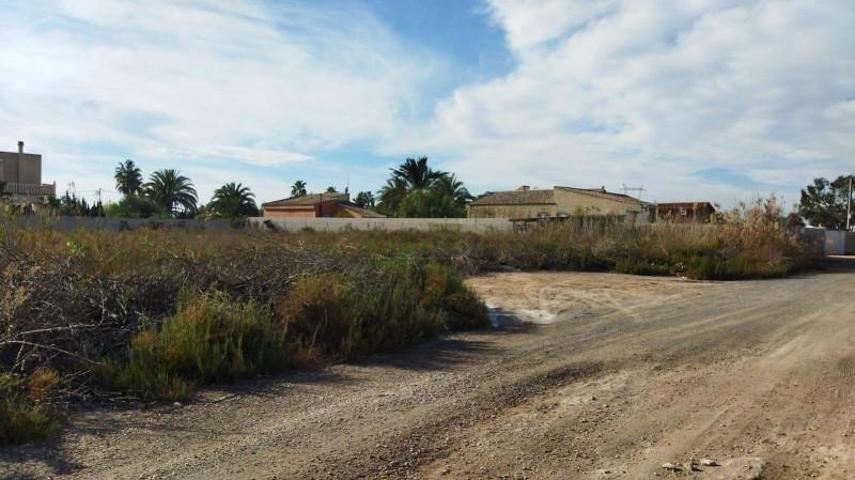 Terreno en venta en Elche, La hoya photo 0