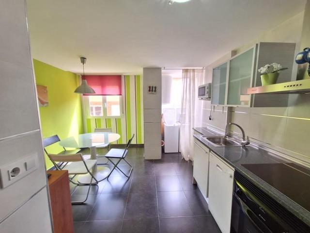 Piso en venta en Elda, Avenida de chapí photo 0