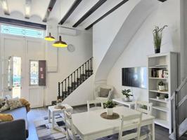 Adosada en venta en Valencia, Valencia photo 0