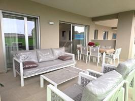 Apartamento en venta en Estepona, Azata Golf Estepona Oeste photo 0