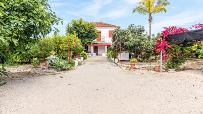 Chalet en venta en Pego photo 0