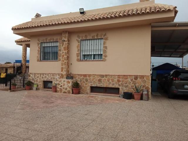 Chalet en venta en Orihuela Costa, Lomas de Cabo Roig-Los Dolses photo 0