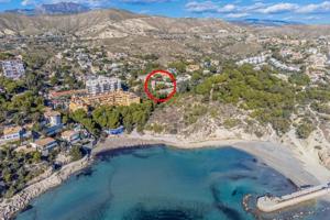 Chalet en venta en El Campello photo 0