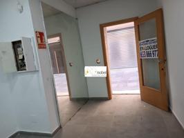 Local comercial en venta en Reus, Centro photo 0