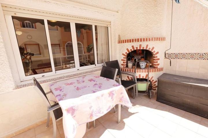Apartamento en venta en Torrevieja photo 0