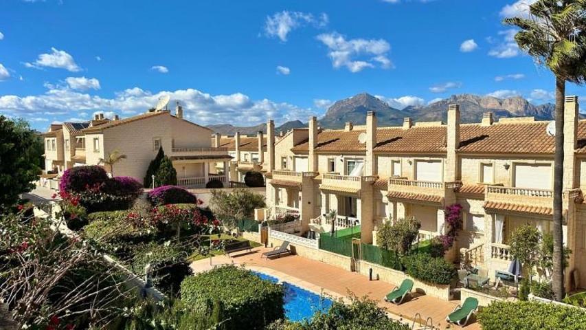 Adosada en venta en Alfaz del Pi, ALBIR ALTO photo 0