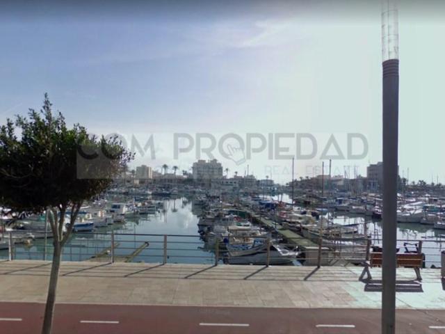 Local comercial en venta en Mallorca, Portixol photo 0