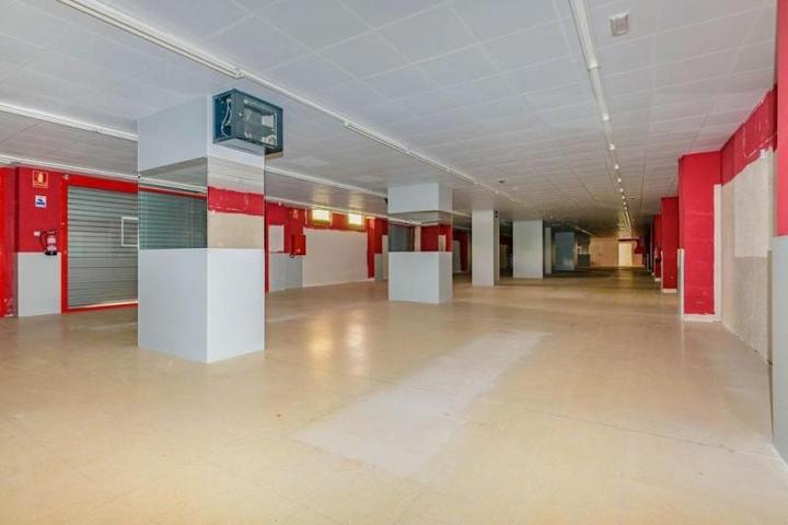 Local comercial en venta en Oropesa del Mar, Marina D`Or photo 0