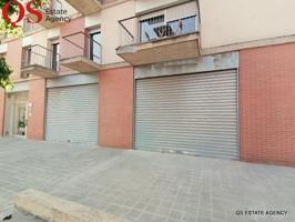Local comercial en venta en El Vendrell, Mas d en gual photo 0