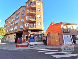 Local comercial en venta en Valladolid photo 0
