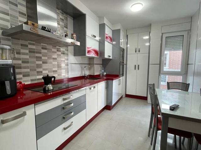 Duplex en venta en Toral de los Vados, Toral de los vados photo 0