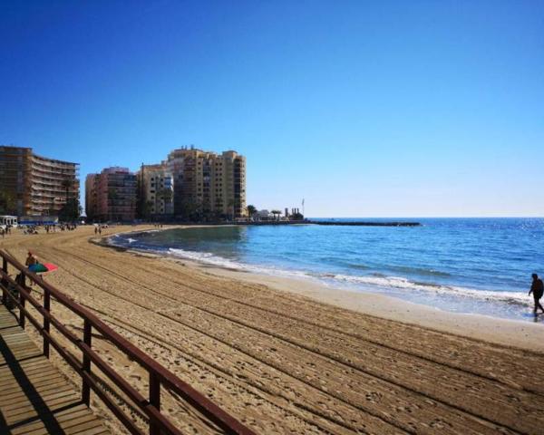 Piso en venta en Torrevieja, Playa del Cura photo 0