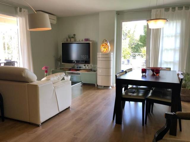Apartamento en venta en Denia, Primera Línea de Playa photo 0