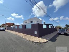 Chalet en venta en Torrevieja, La Siesta - El Salado - Torreta photo 0