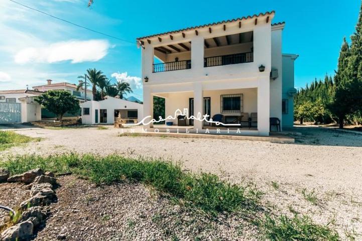 Chalet en venta en Altea, Planet photo 0