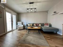 Apartamento en venta en Alicante, Plaza de toros - Mercado Central photo 0