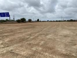 Terreno en venta en Constantí, Cataluna photo 0