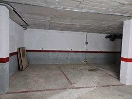 Garaje en alquiler en Bossòst photo 0