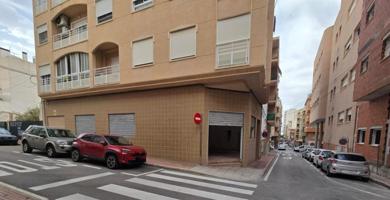 Local comercial en alquiler en Santa Pola, Playa Levante photo 0