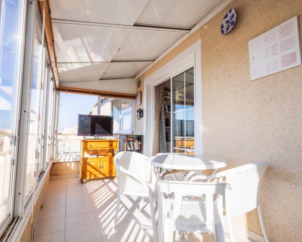 Piso en venta en Torrevieja, Playa del Acequion photo 0
