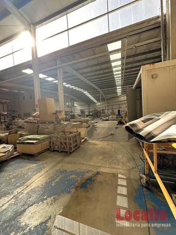 Nave industrial en alquiler en Los Corrales de Buelna, Calle de Alfonso Álvarez Miranda, 39408 photo 0